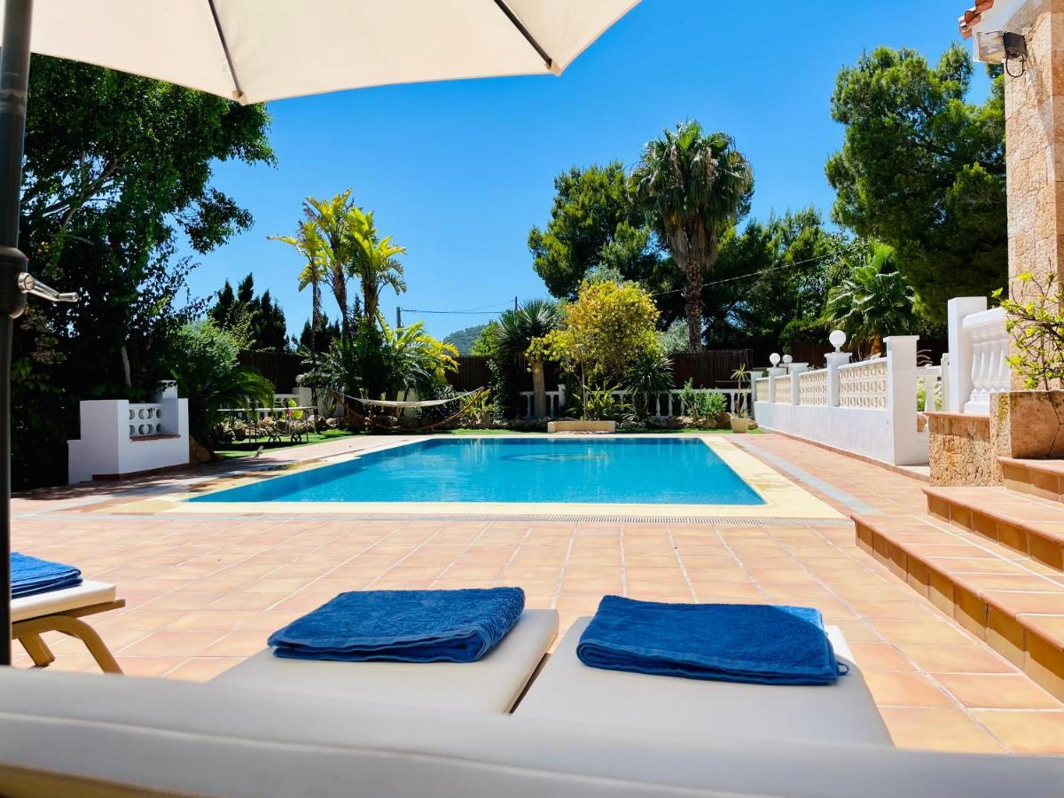 Villa Con Piscina Gigante Sant Francesc de s'Estany Exterior foto